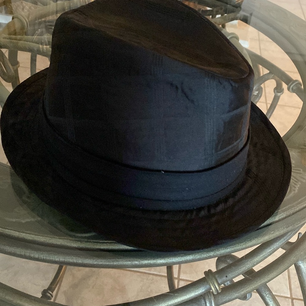 Fedora hat price drop from $15 to $13
